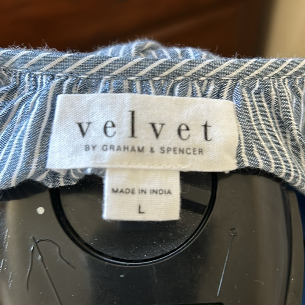 Velvet by Graham Embroidered Chambray Striped Top - Picture 9 of 11